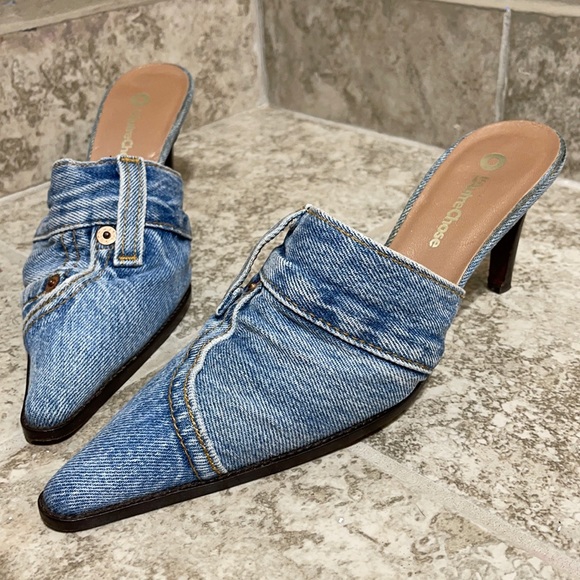 L’Autre Chose Shoes - L’Autre Chose Pointy Toe Denim Mules
